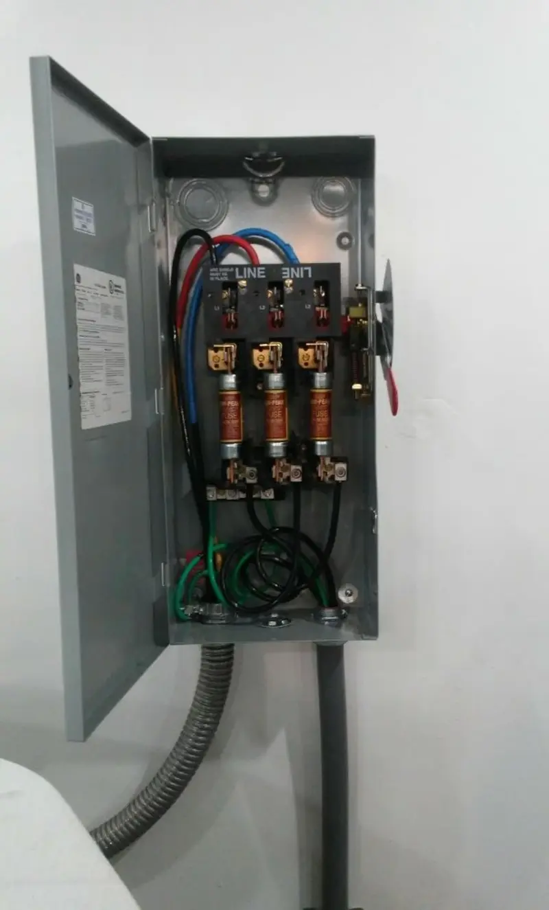 Three-phase disconnect switch installed for Electrical Wiring & Rewiring in Sinking Spring