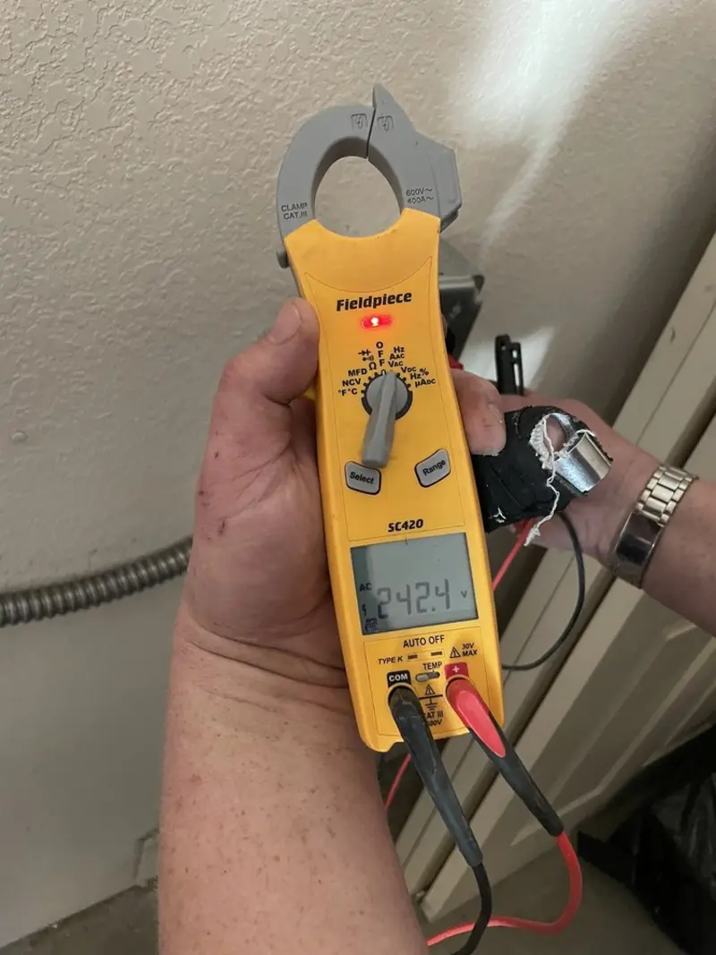 Voltage testing with clamp meter during Circuit Breaker Repair in Sinking Spring